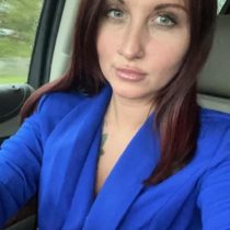 Ashley Hurt